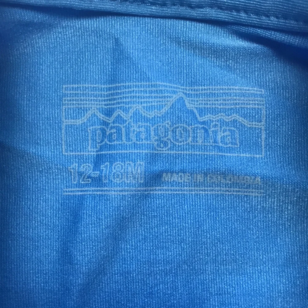 Patagonia Rash Guard Jacket (size 12-18m)